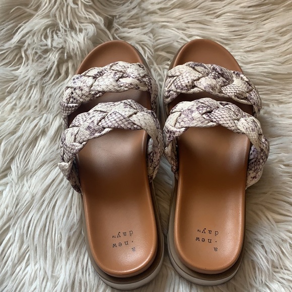 A New Day snake print sandals - Picture 6 of 8